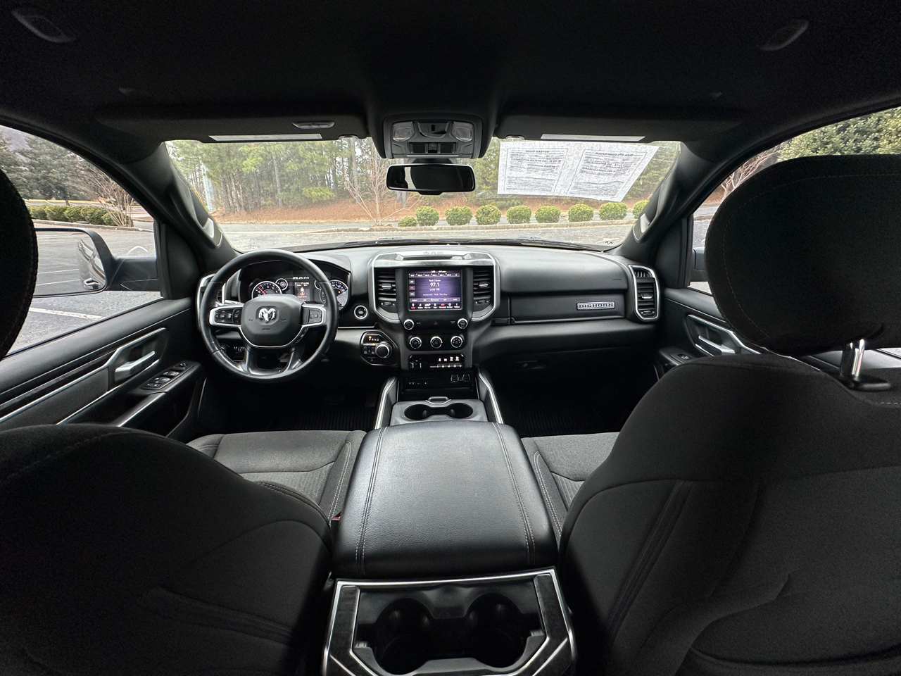 RAM 1500 Big Horn Crew Cab SWB 4WD 2019