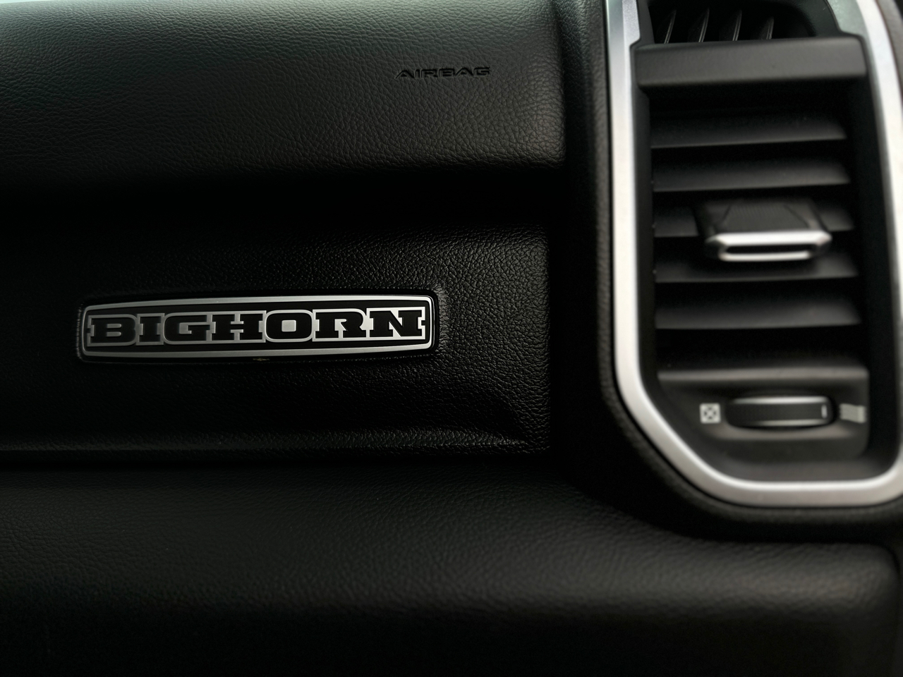 RAM 1500 Big Horn Crew Cab SWB 4WD 2019