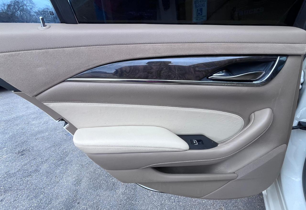 Cadillac CTS 2.0L Turbo Luxury RWD 2014