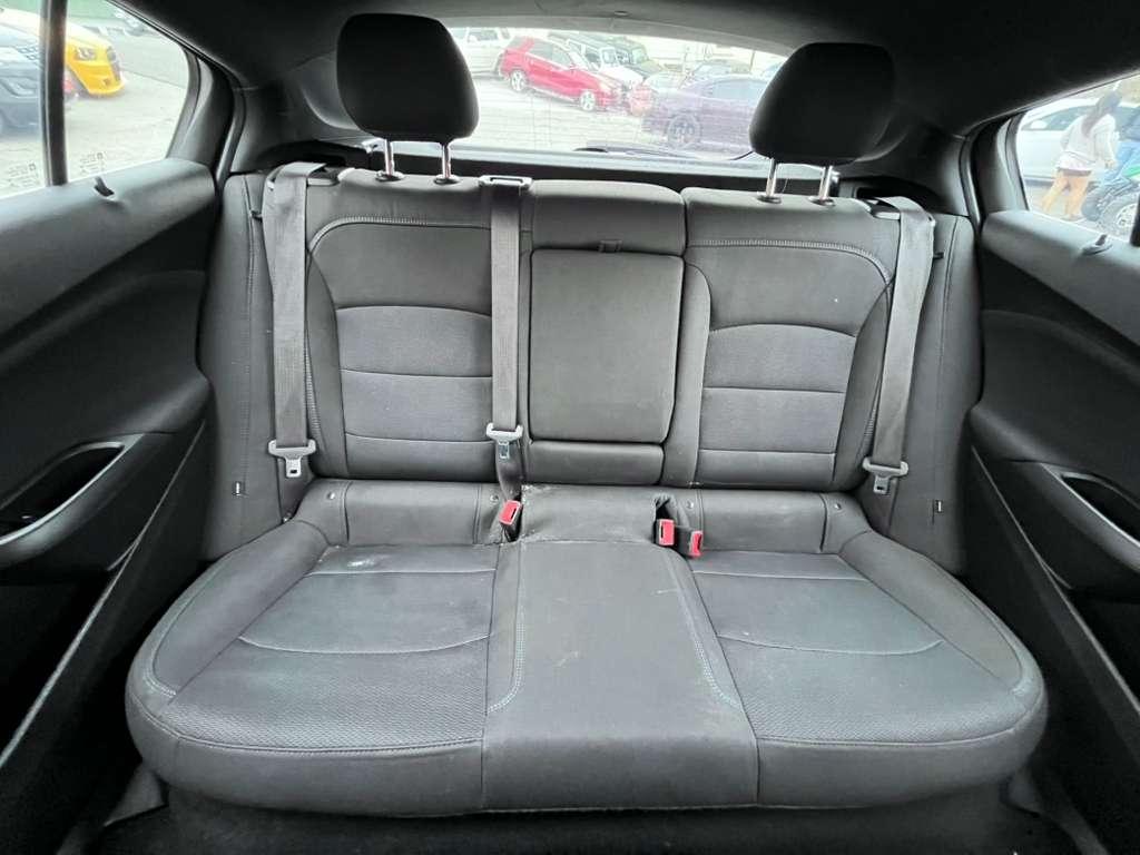 Chevrolet Cruze LT Auto Hatchback 2017