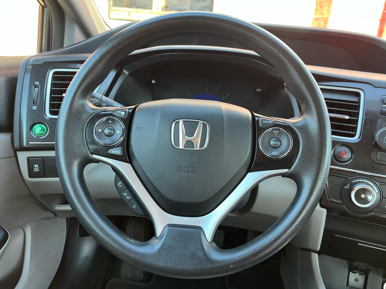 Honda Civic LX Sedan 5-Speed AT 2013