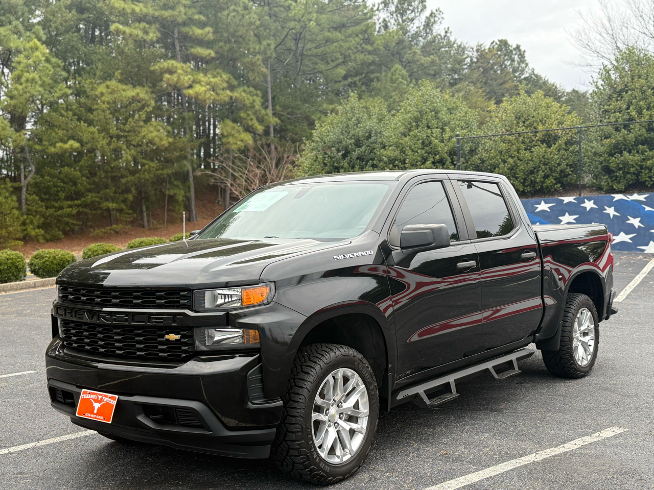 Chevrolet Silverado 1500 Custom Crew Cab Short Box 2WD 2020