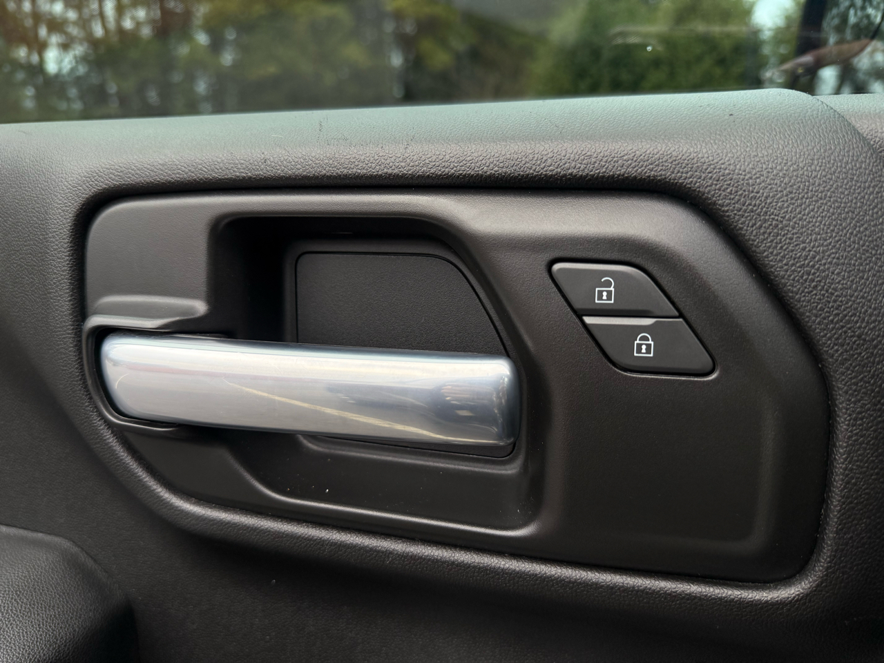 Chevrolet Silverado 1500 Custom Crew Cab Short Box 2WD 2020