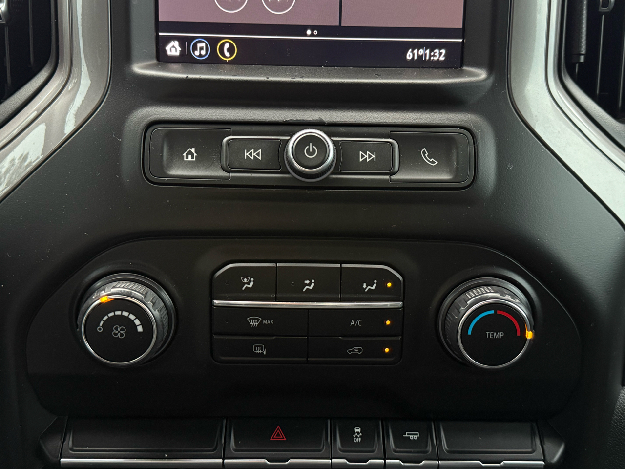 Chevrolet Silverado 1500 Custom Crew Cab Short Box 2WD 2020