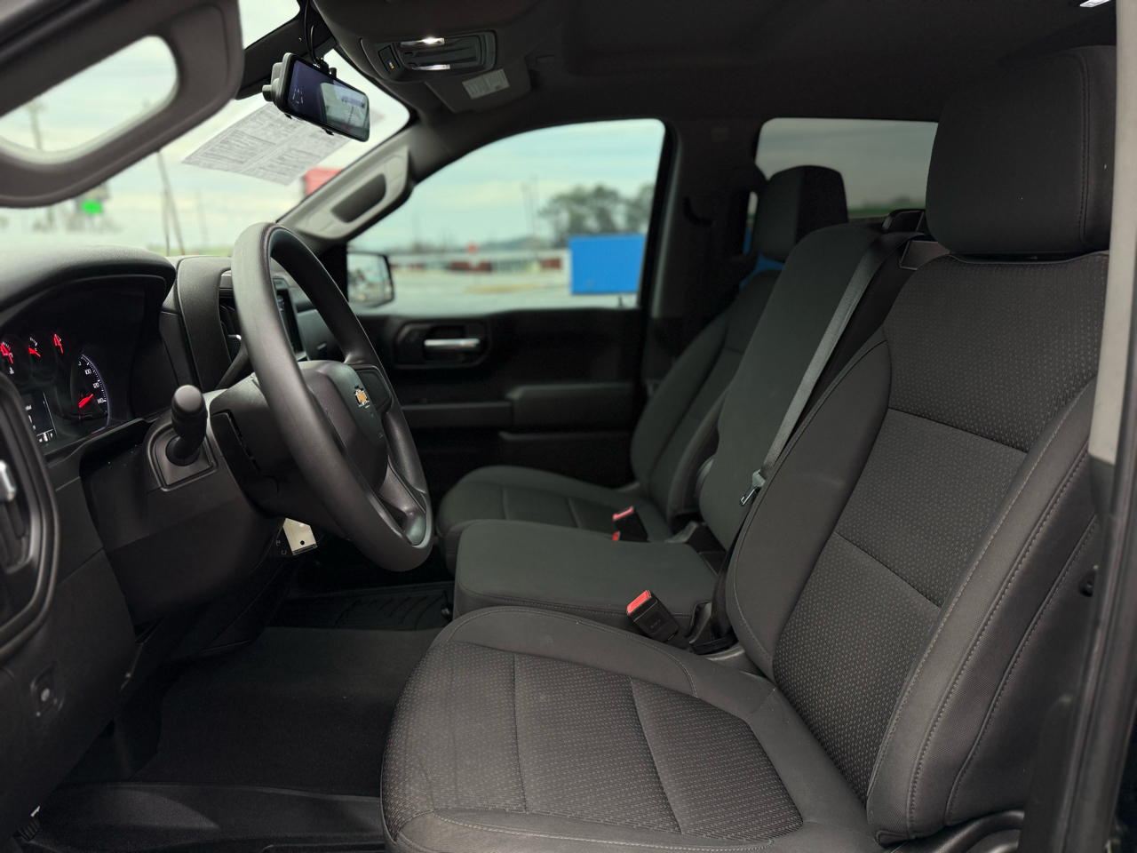 Chevrolet Silverado 1500 Custom Crew Cab Short Box 2WD 2020