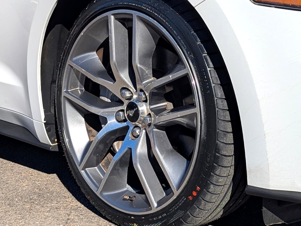 Ford Mustang GT Premium Coupe 2019