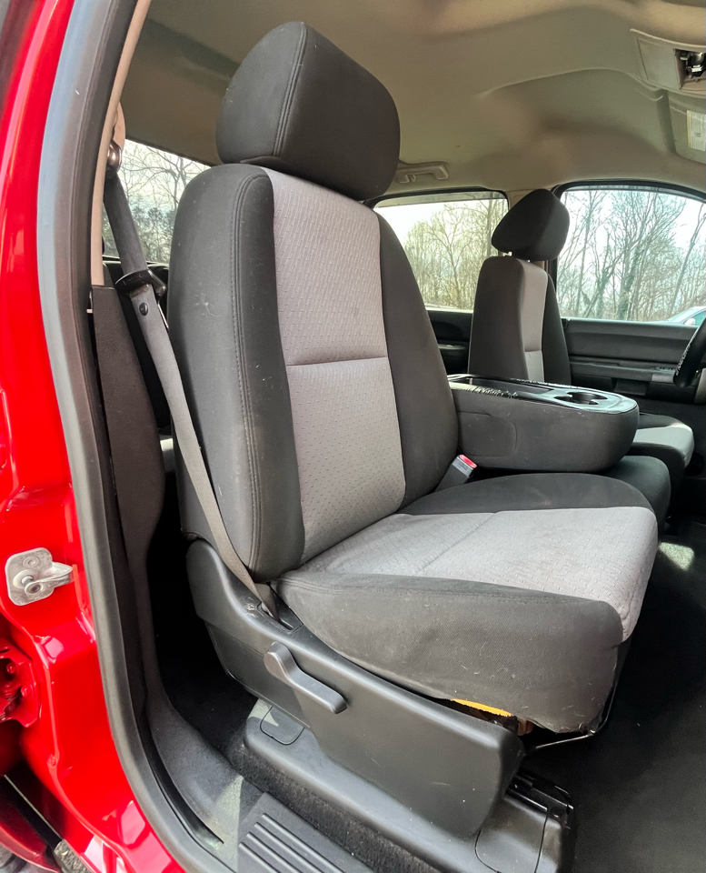 Chevrolet Silverado 1500 LS Crew Cab 2WD 2009