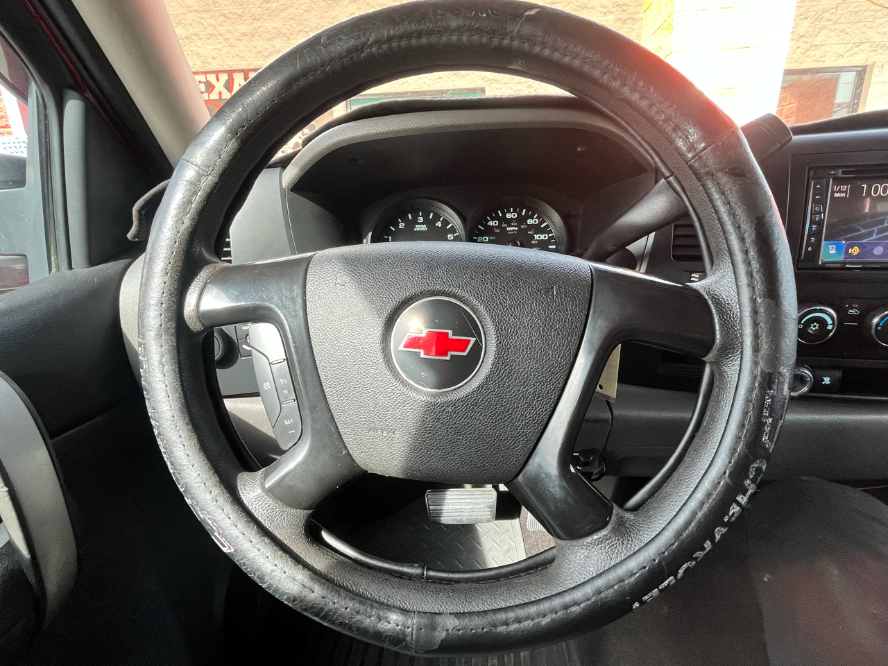 Chevrolet Silverado 1500 LS Crew Cab 2WD 2009