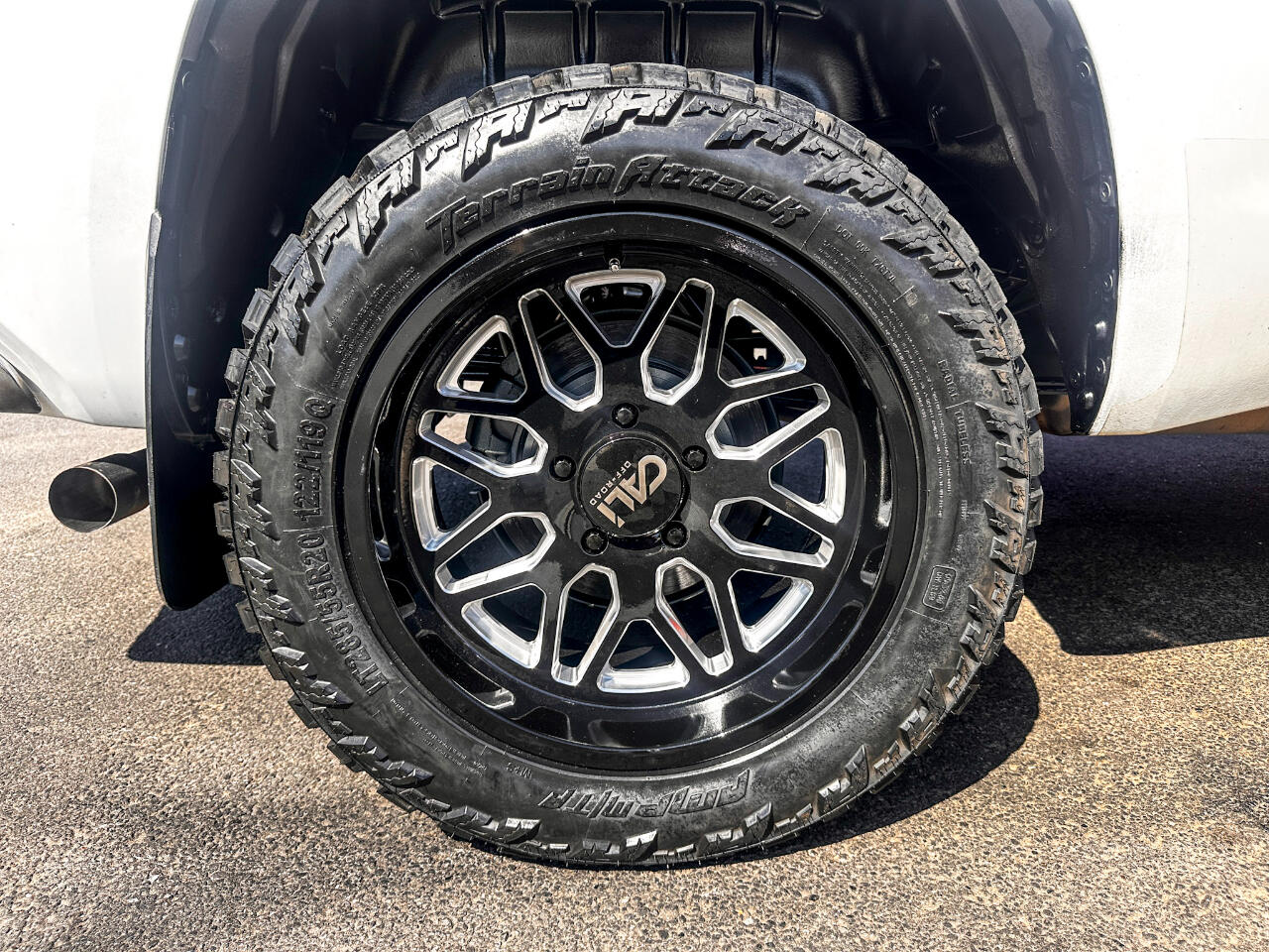 Toyota Tundra Limited 5.7L FFV Double Cab 2WD 2017