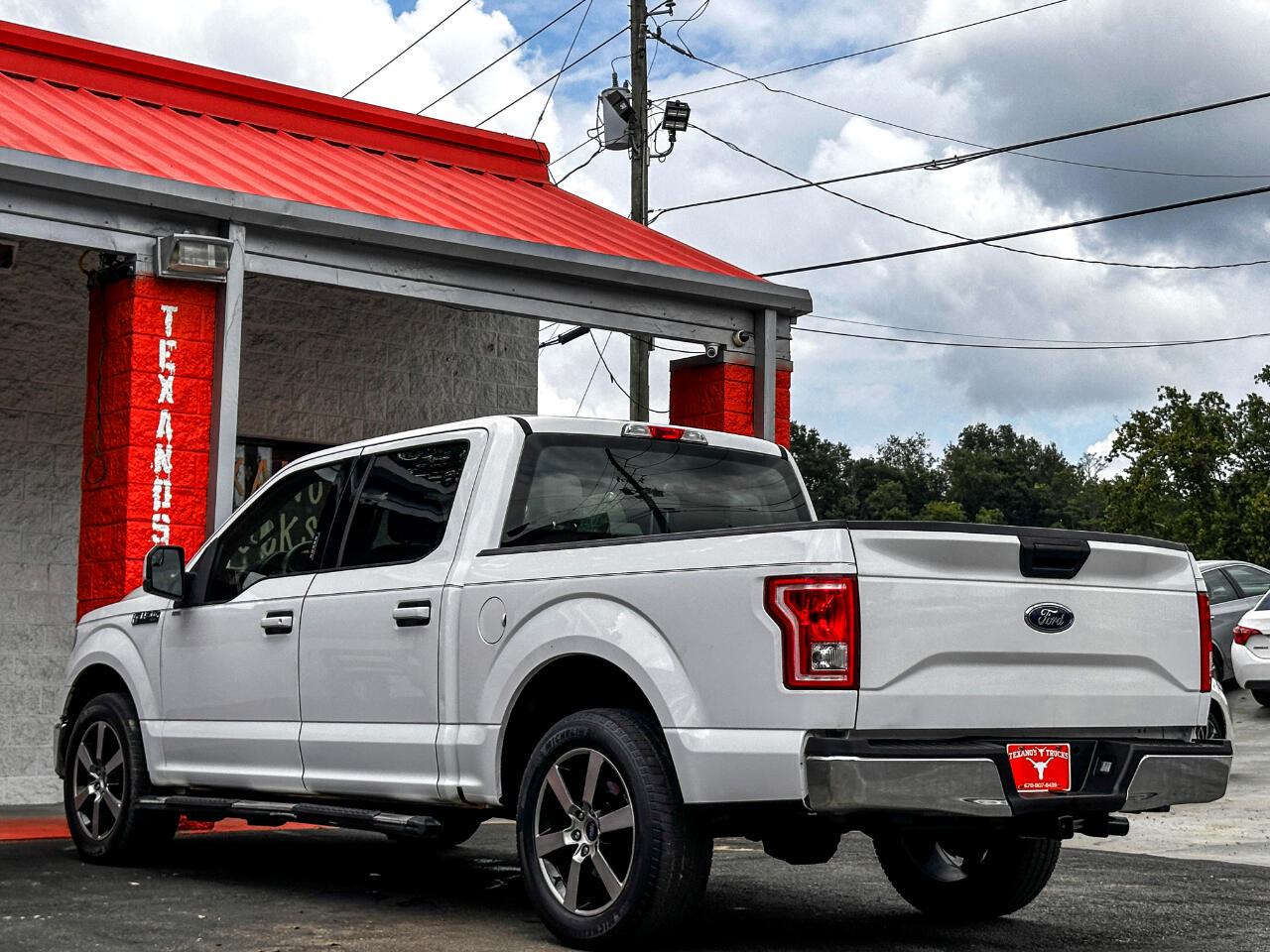 Ford F-150 XLT SuperCrew 5.5-ft. Bed 2WD 2015