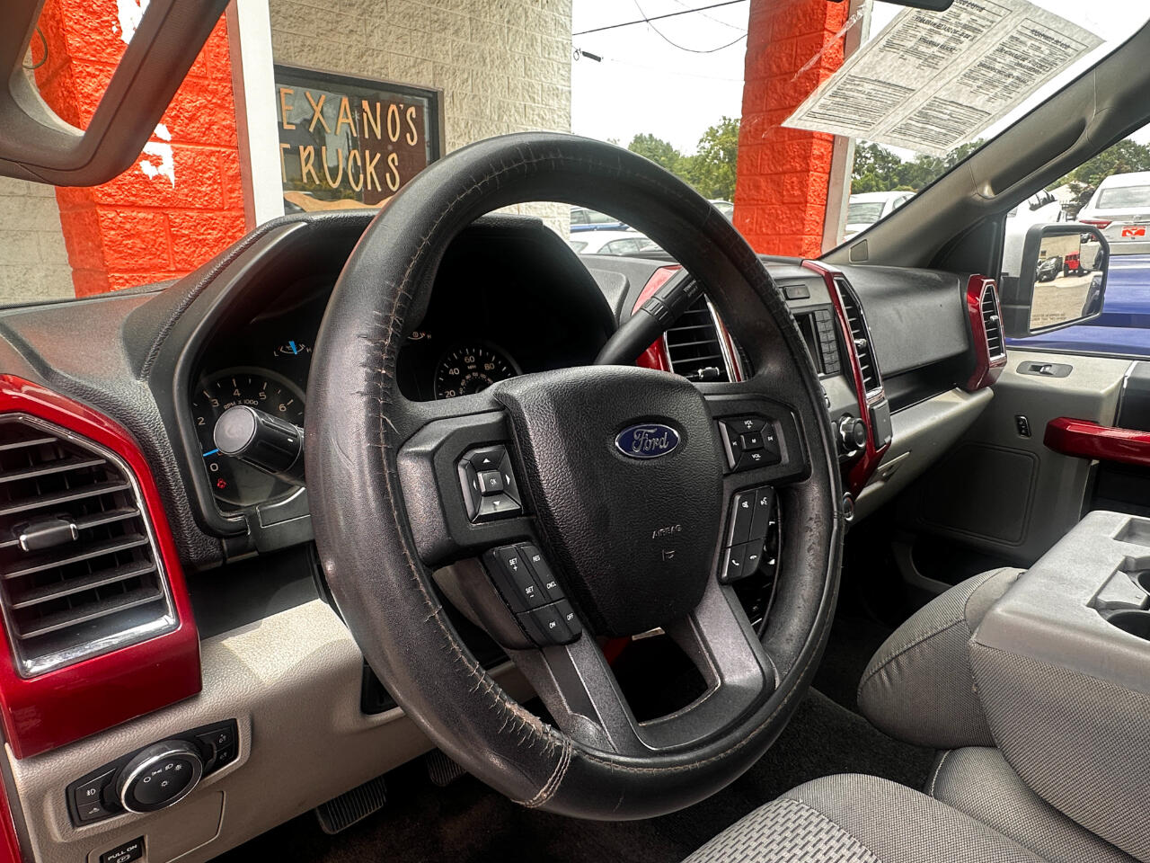 Ford F-150 XLT SuperCrew 5.5-ft. Bed 2WD 2015