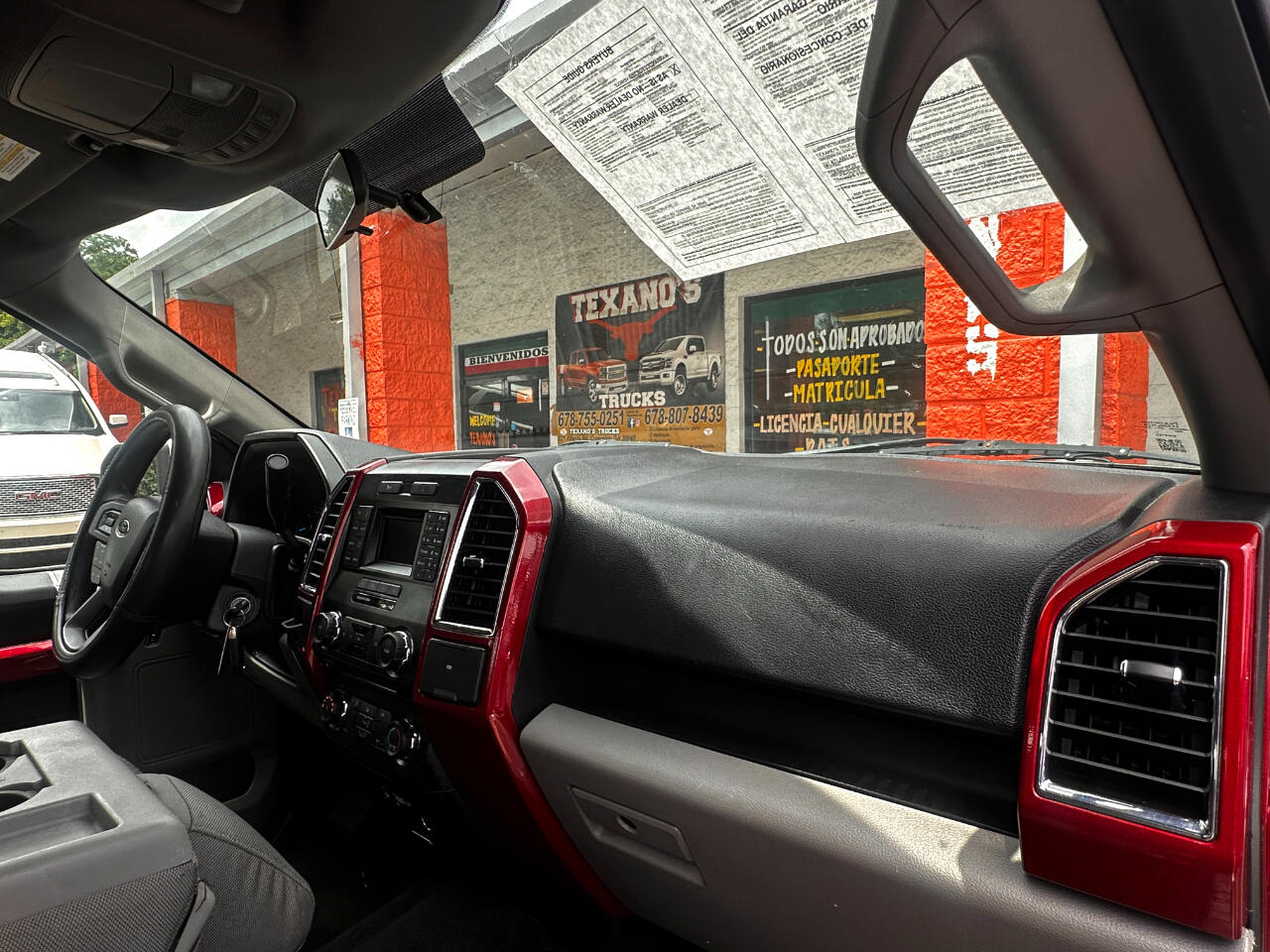 Ford F-150 XLT SuperCrew 5.5-ft. Bed 2WD 2015