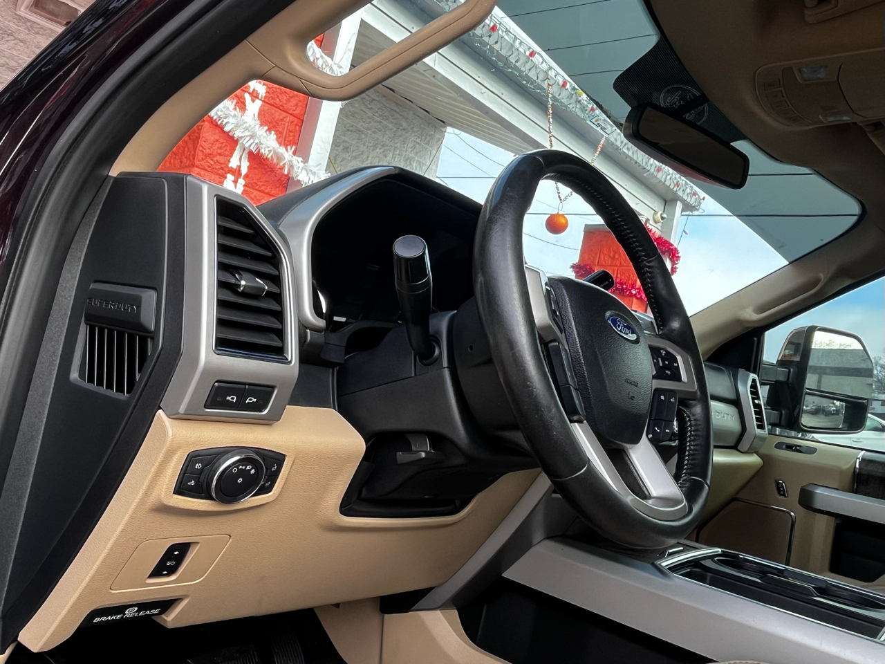 Ford F-250 SD Lariat 4WD 2019