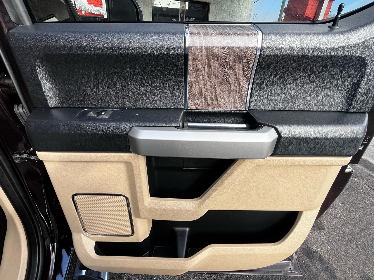 Ford F-250 SD Lariat 4WD 2019