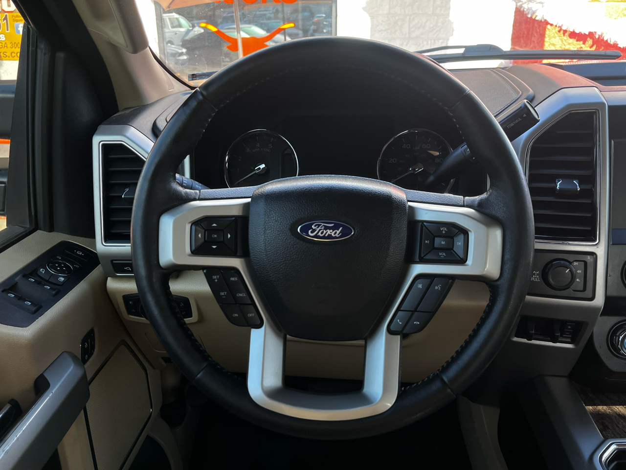 Ford F-250 SD Lariat 4WD 2019