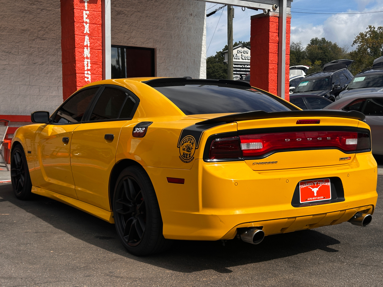 Dodge Charger 4dr Sdn SRT8 Super Bee RWD 2012