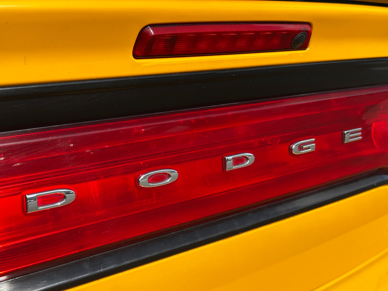 Dodge Charger 4dr Sdn SRT8 Super Bee RWD 2012