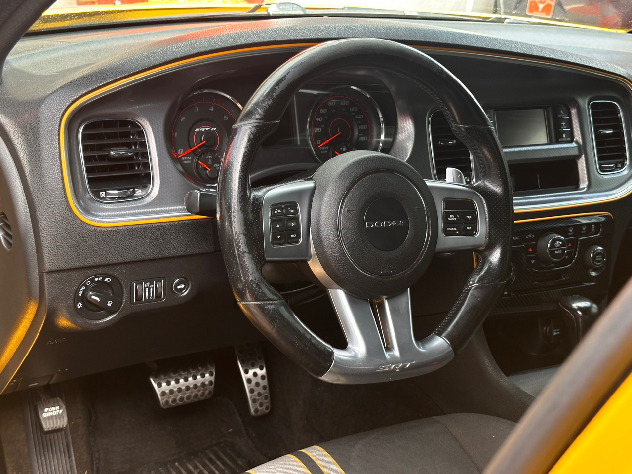 Dodge Charger 4dr Sdn SRT8 Super Bee RWD 2012