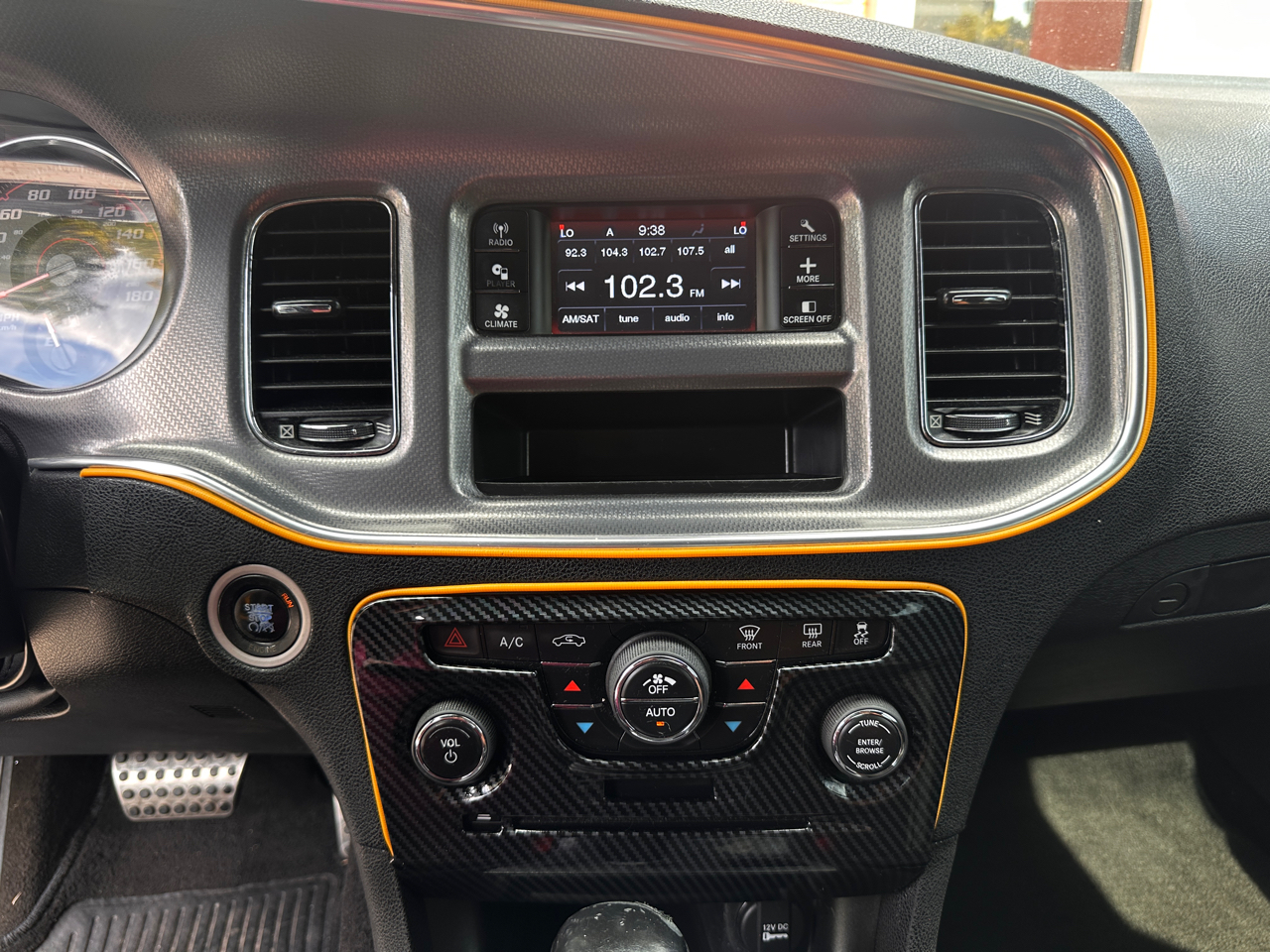 Dodge Charger 4dr Sdn SRT8 Super Bee RWD 2012