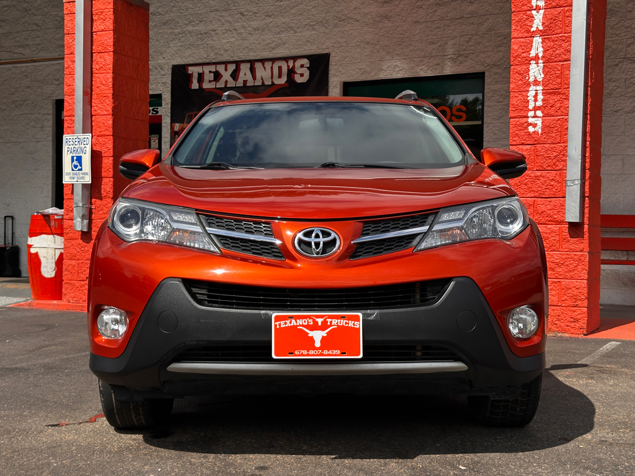 Toyota RAV4 FWD 4dr XLE (Natl) 2015