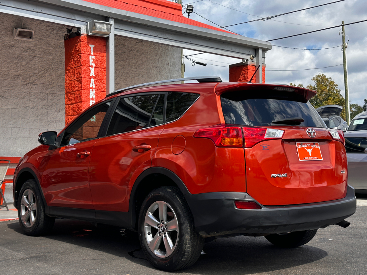 Toyota RAV4 FWD 4dr XLE (Natl) 2015