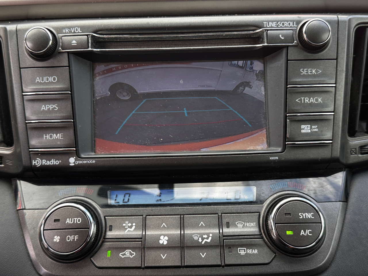 Toyota RAV4 FWD 4dr XLE (Natl) 2015