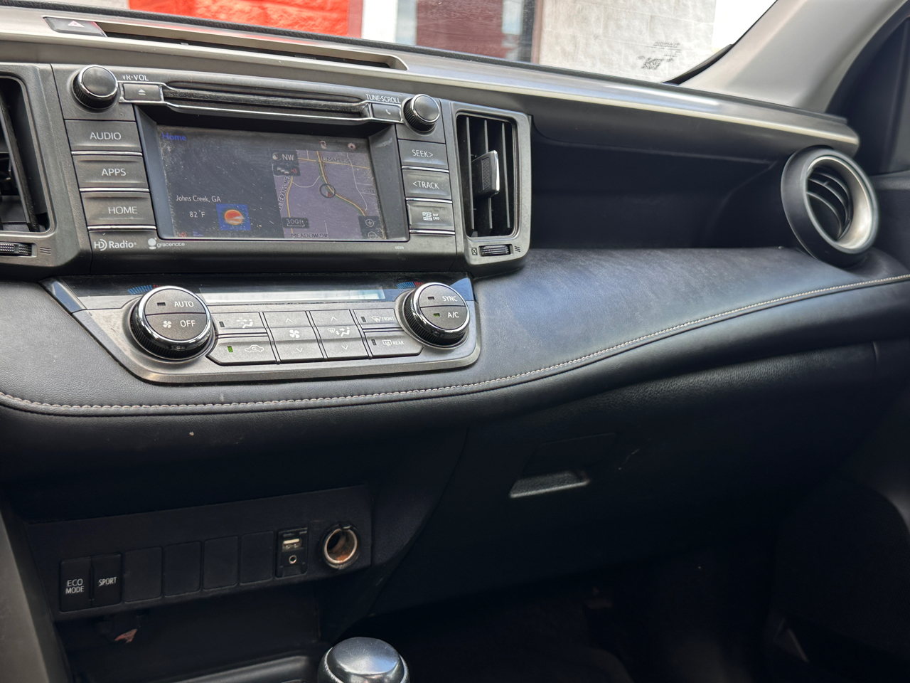 Toyota RAV4 FWD 4dr XLE (Natl) 2015