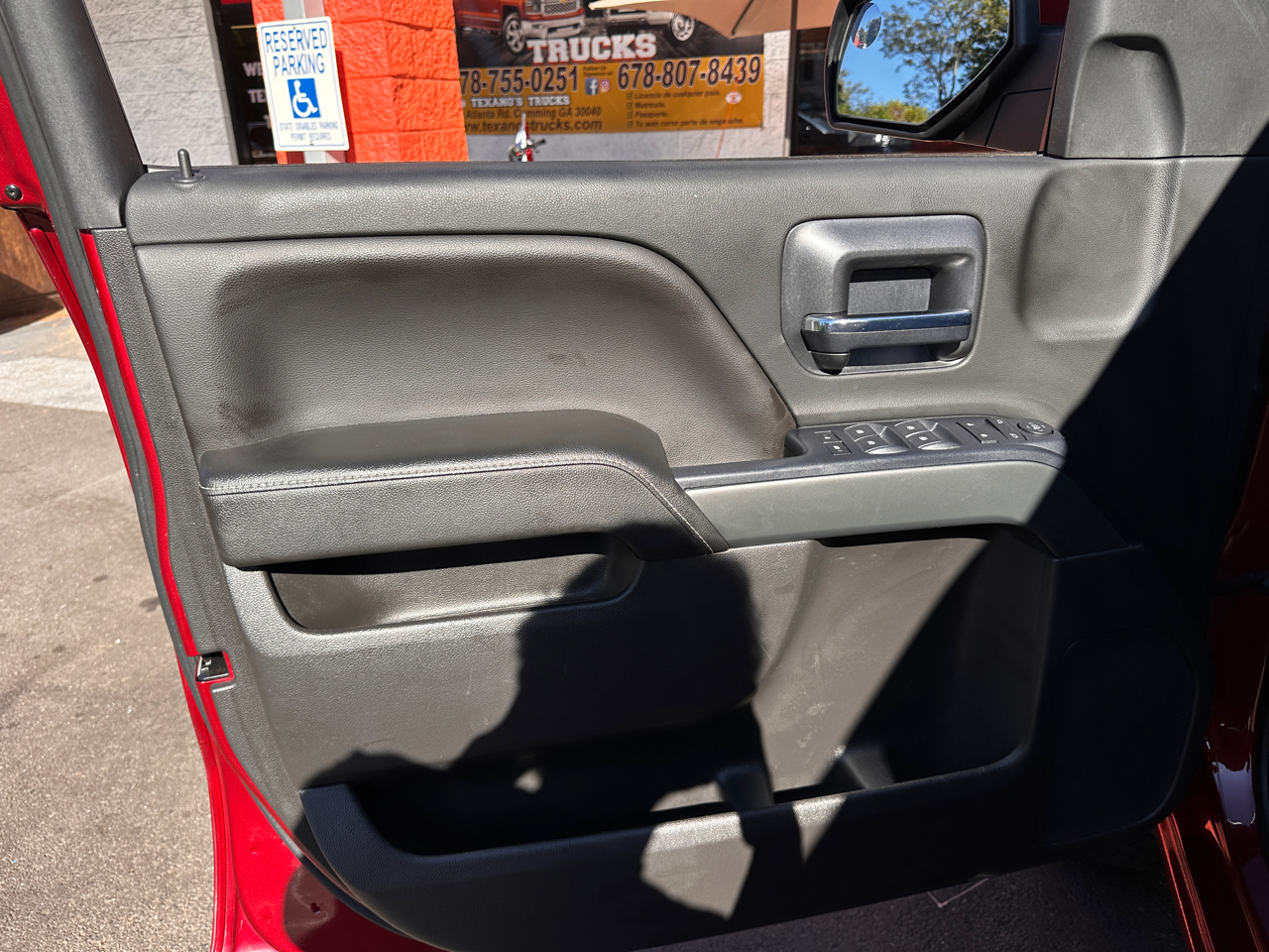 Chevrolet Silverado 1500 4WD Crew Cab 143.5" LT w/1LT 2018