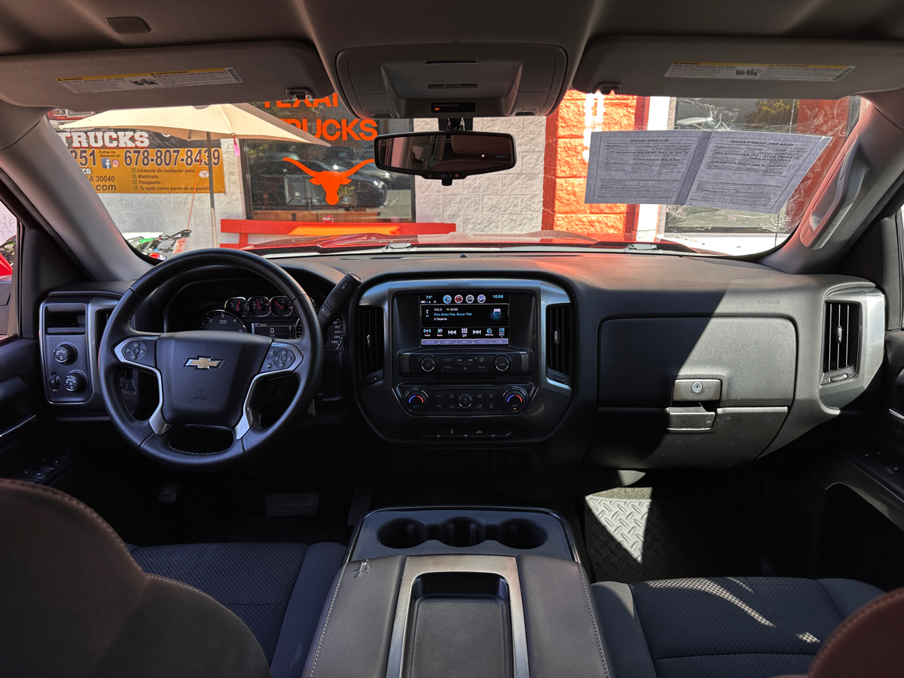 Chevrolet Silverado 1500 4WD Crew Cab 143.5" LT w/1LT 2018