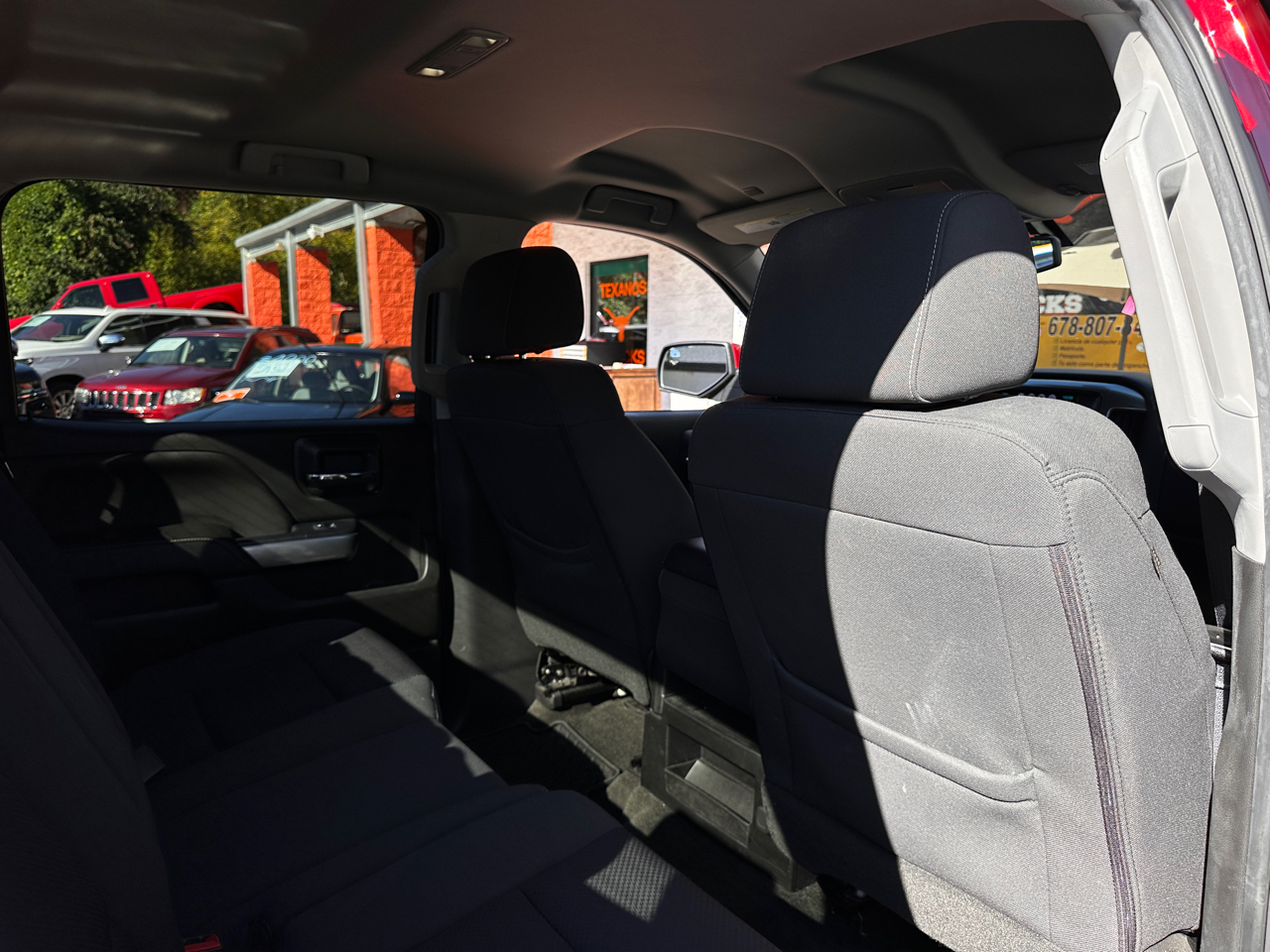 Chevrolet Silverado 1500 4WD Crew Cab 143.5" LT w/1LT 2018