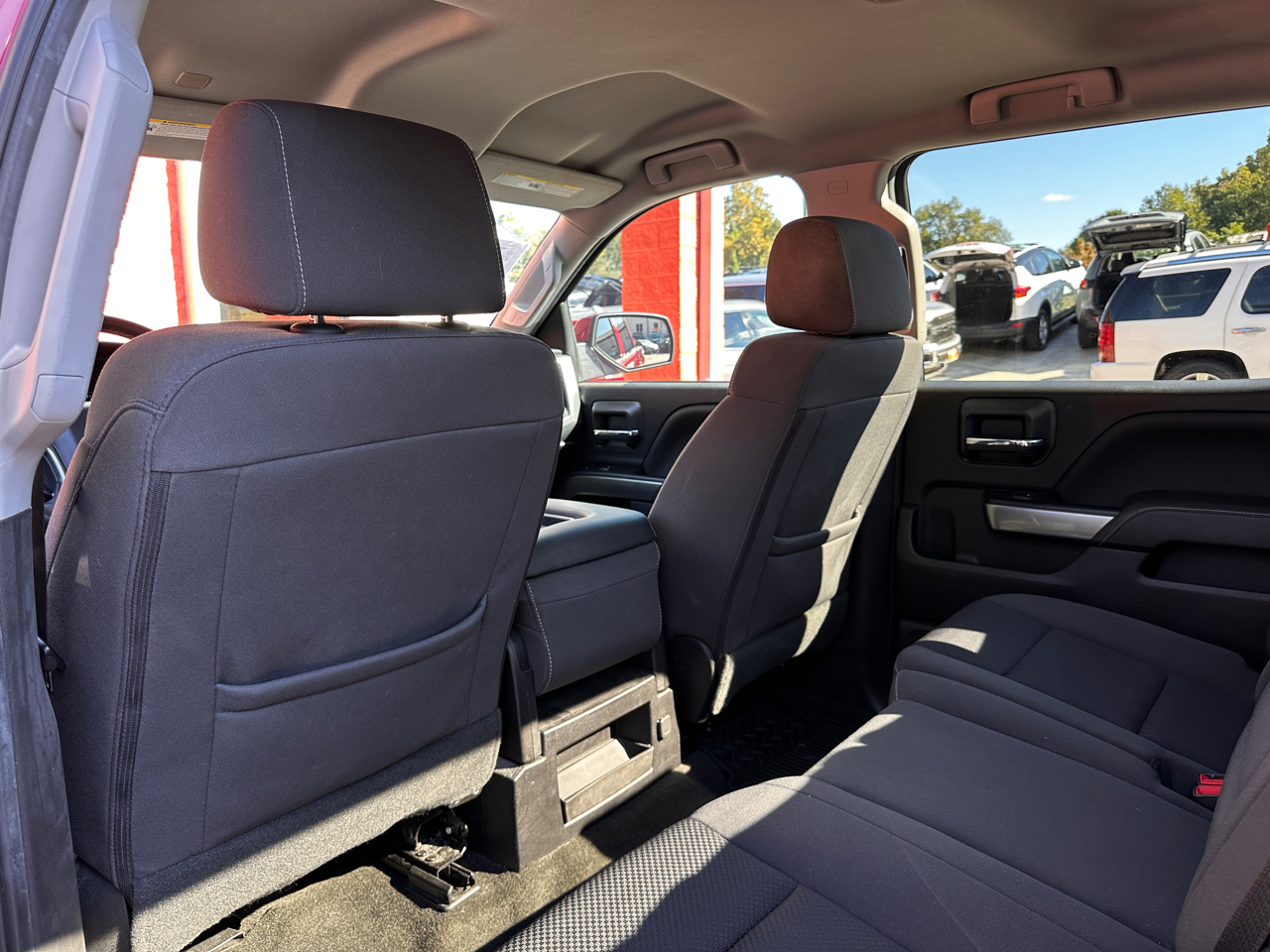 Chevrolet Silverado 1500 4WD Crew Cab 143.5" LT w/1LT 2018