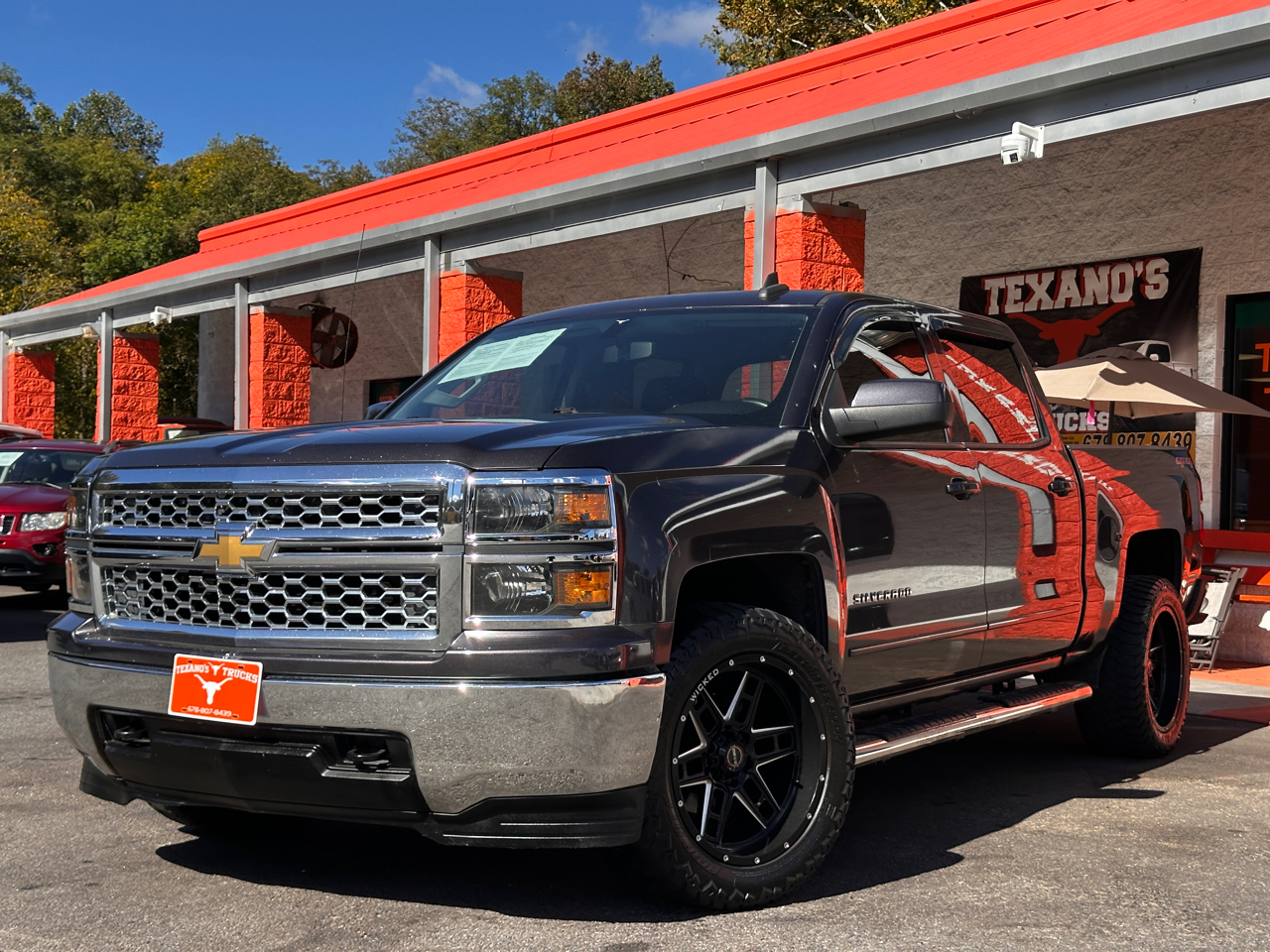 Chevrolet Silverado 1500 4WD Crew Cab 143.5" LT w/1LT 2015