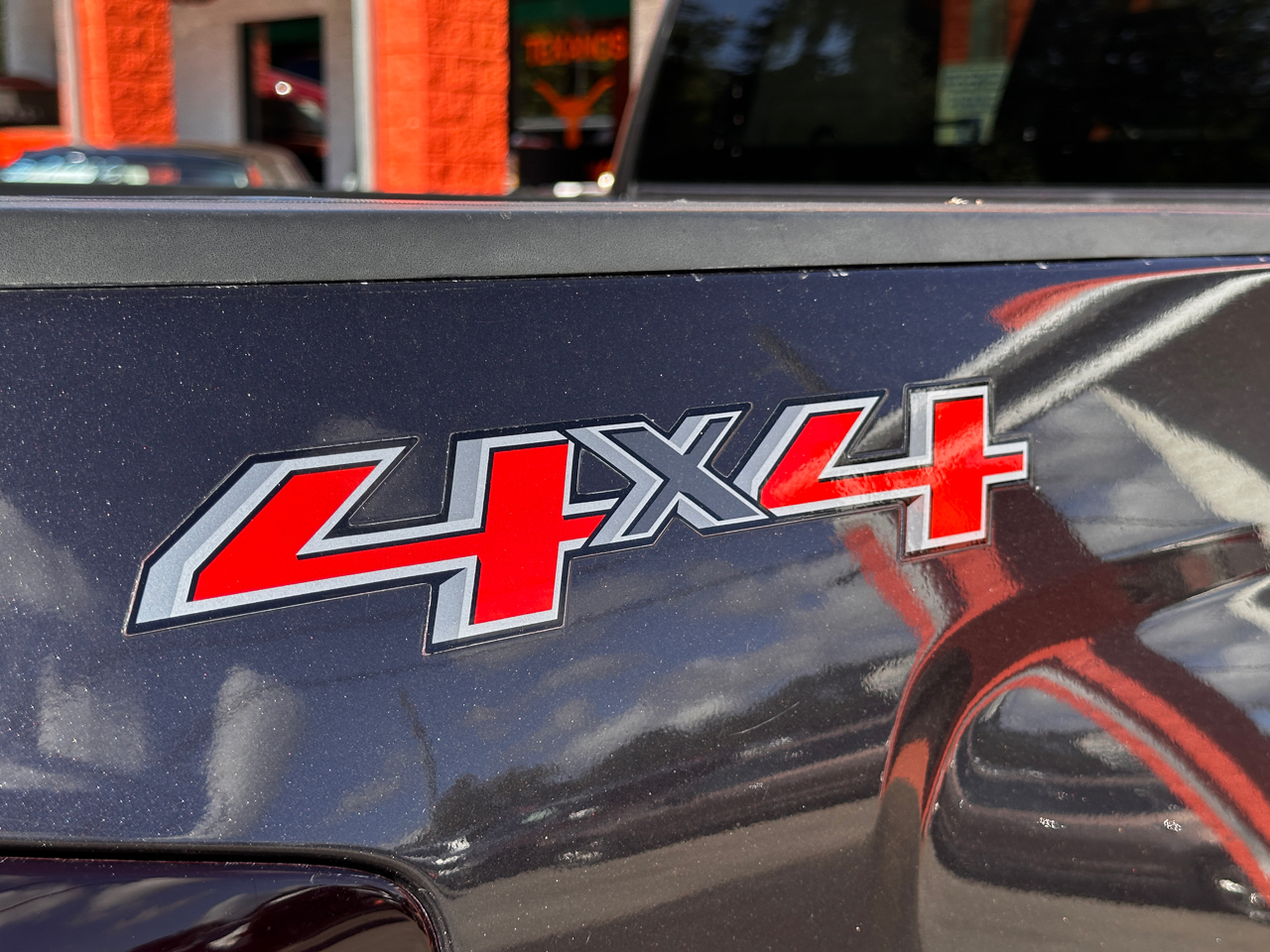 Chevrolet Silverado 1500 4WD Crew Cab 143.5" LT w/1LT 2015