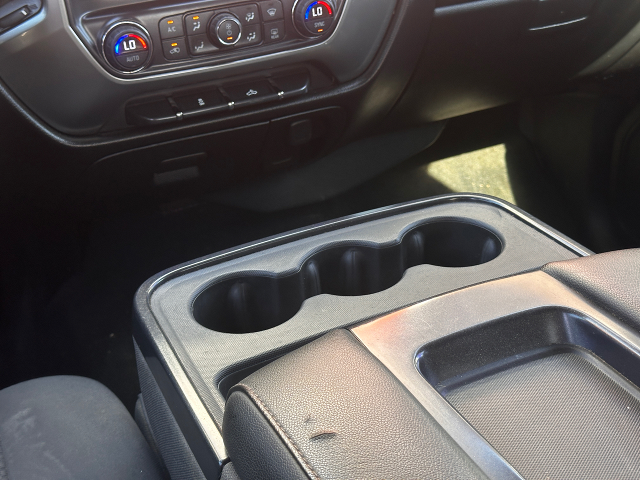 Chevrolet Silverado 1500 4WD Crew Cab 143.5" LT w/1LT 2015