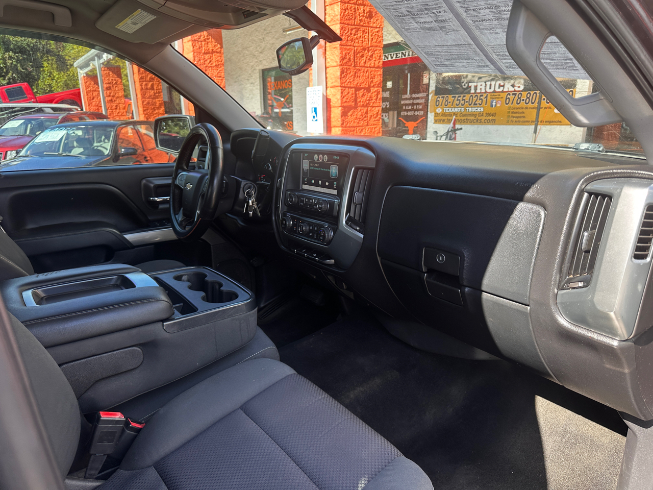 Chevrolet Silverado 1500 4WD Crew Cab 143.5" LT w/1LT 2015