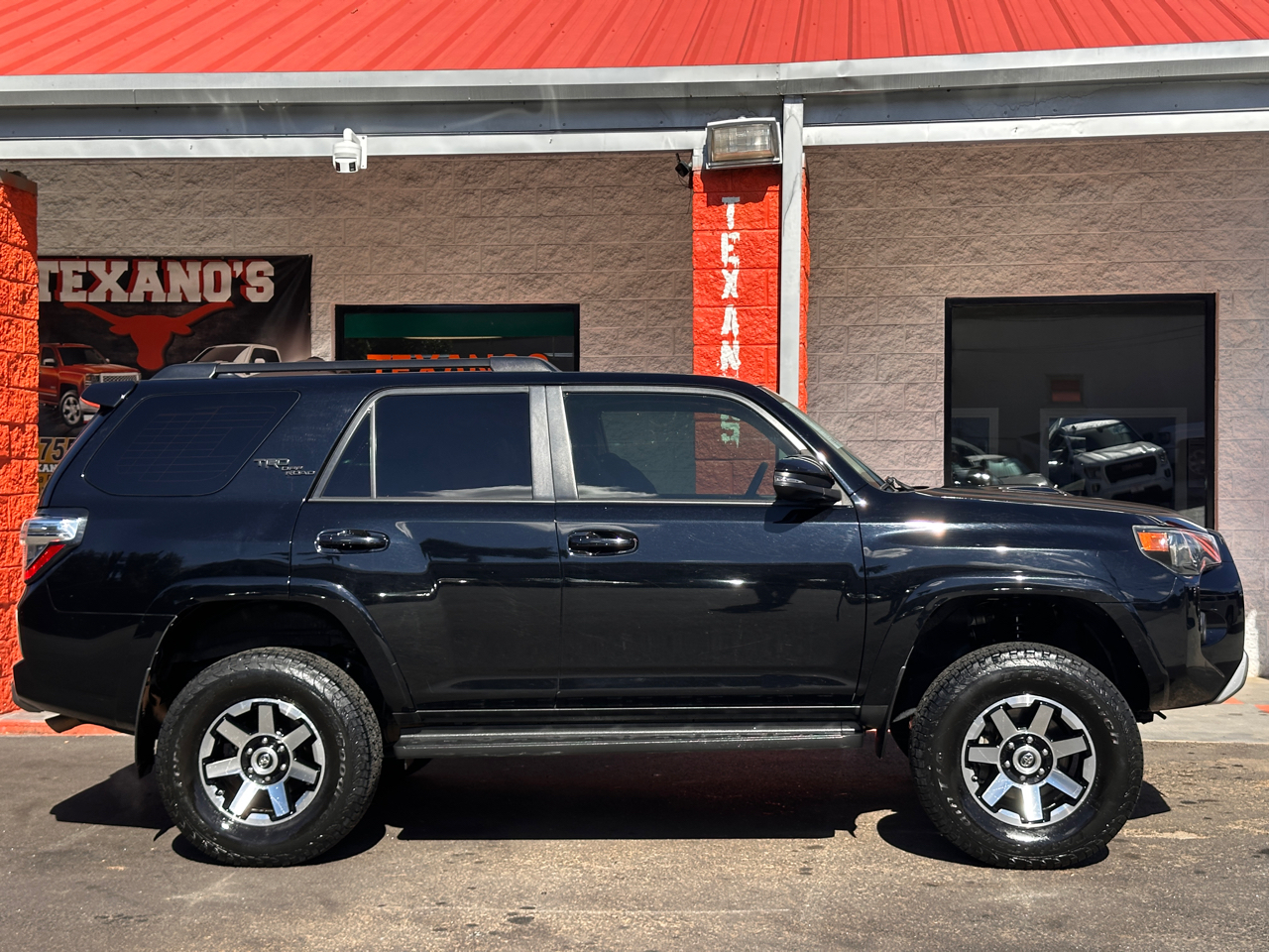 Toyota 4Runner TRD Off Road Premium 4WD (Natl) 2020