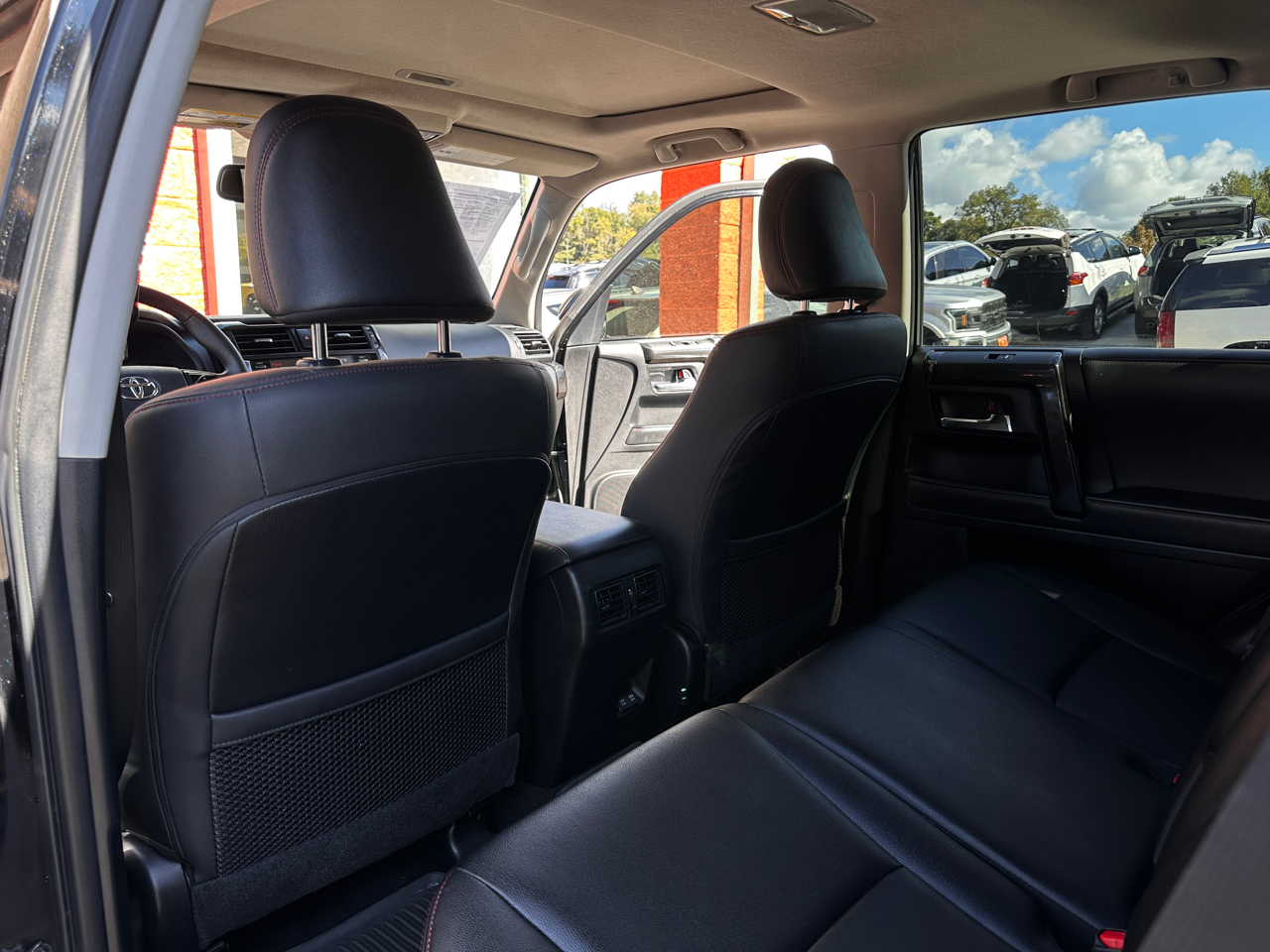 Toyota 4Runner TRD Off Road Premium 4WD (Natl) 2020