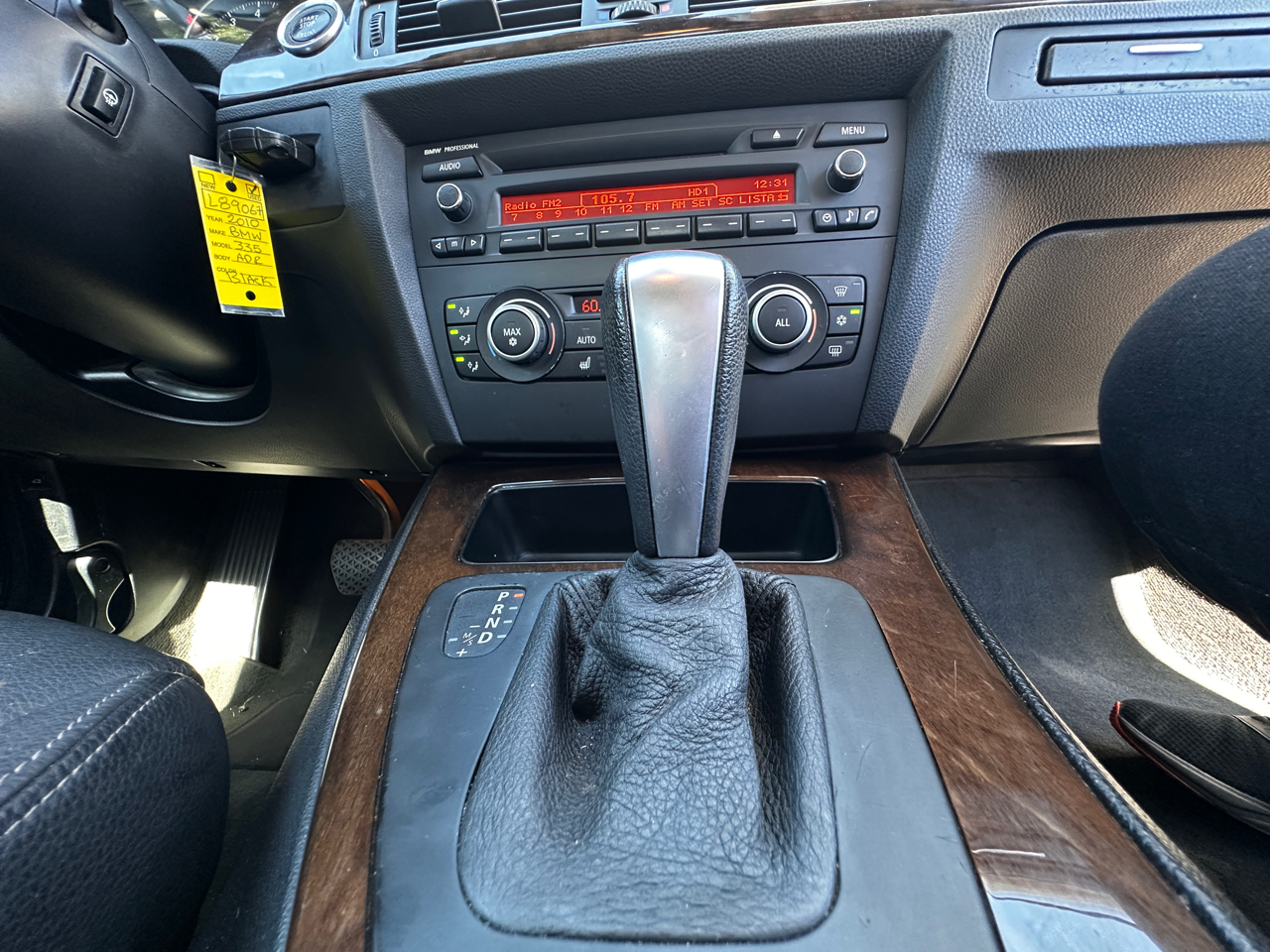 BMW 3 Series 4dr Sdn 335i RWD 2010