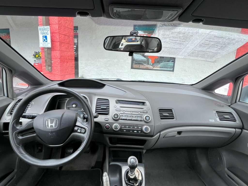Honda Civic Sdn 4dr Man LX 2008