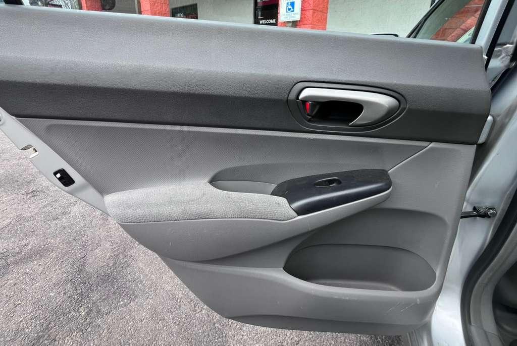 Honda Civic Sdn 4dr Man LX 2008