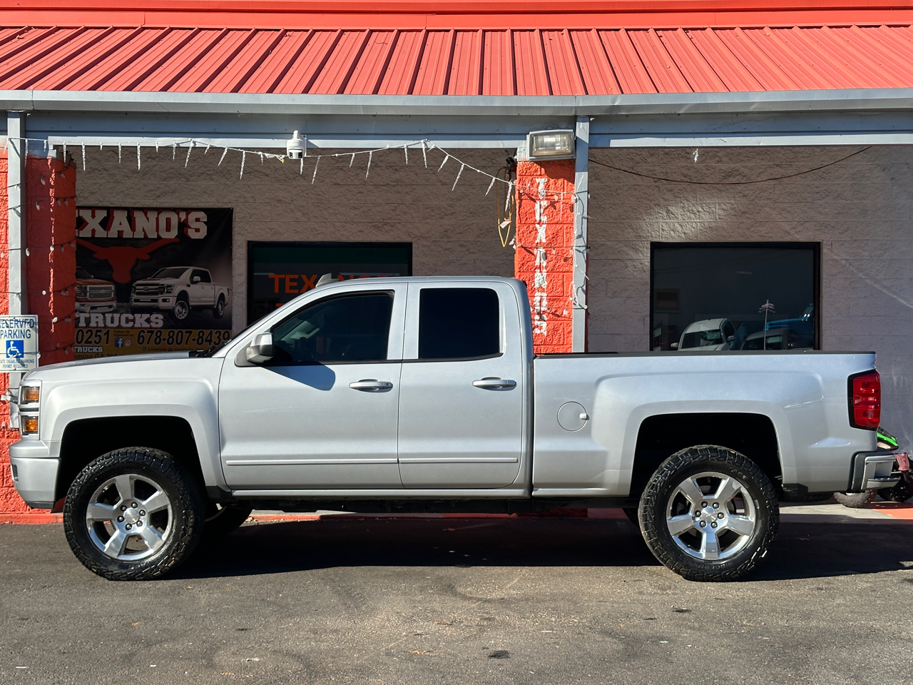 Chevrolet Silverado 1500 2WD Double Cab 143.5" LT w/1LT 2015