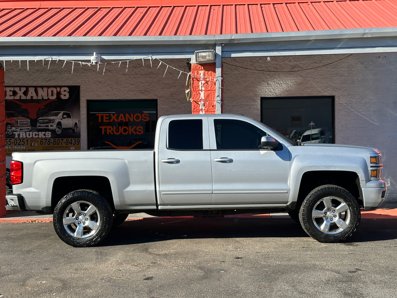 Chevrolet Silverado 1500 2WD Double Cab 143.5" LT w/1LT 2015
