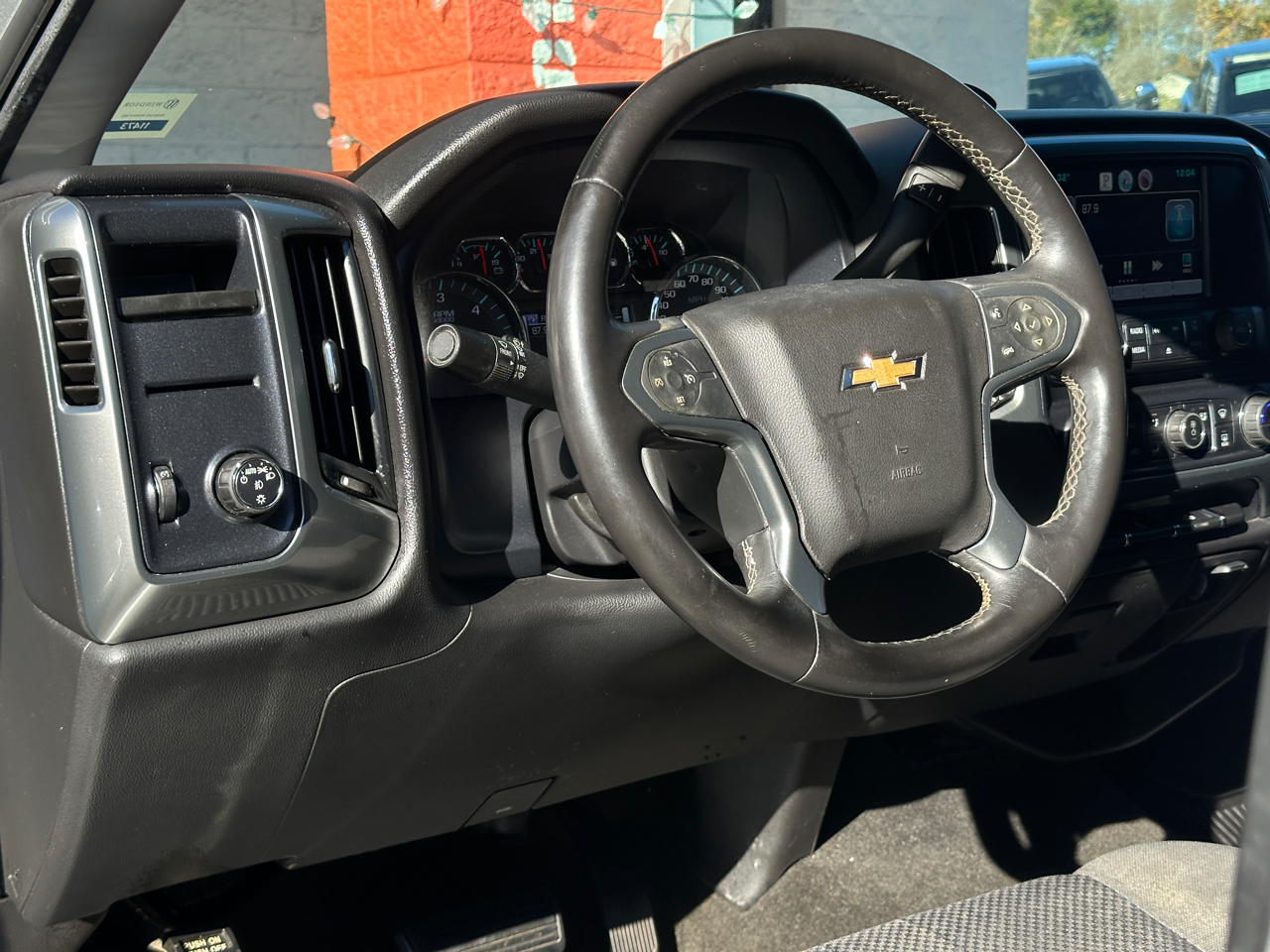 Chevrolet Silverado 1500 2WD Double Cab 143.5" LT w/1LT 2015