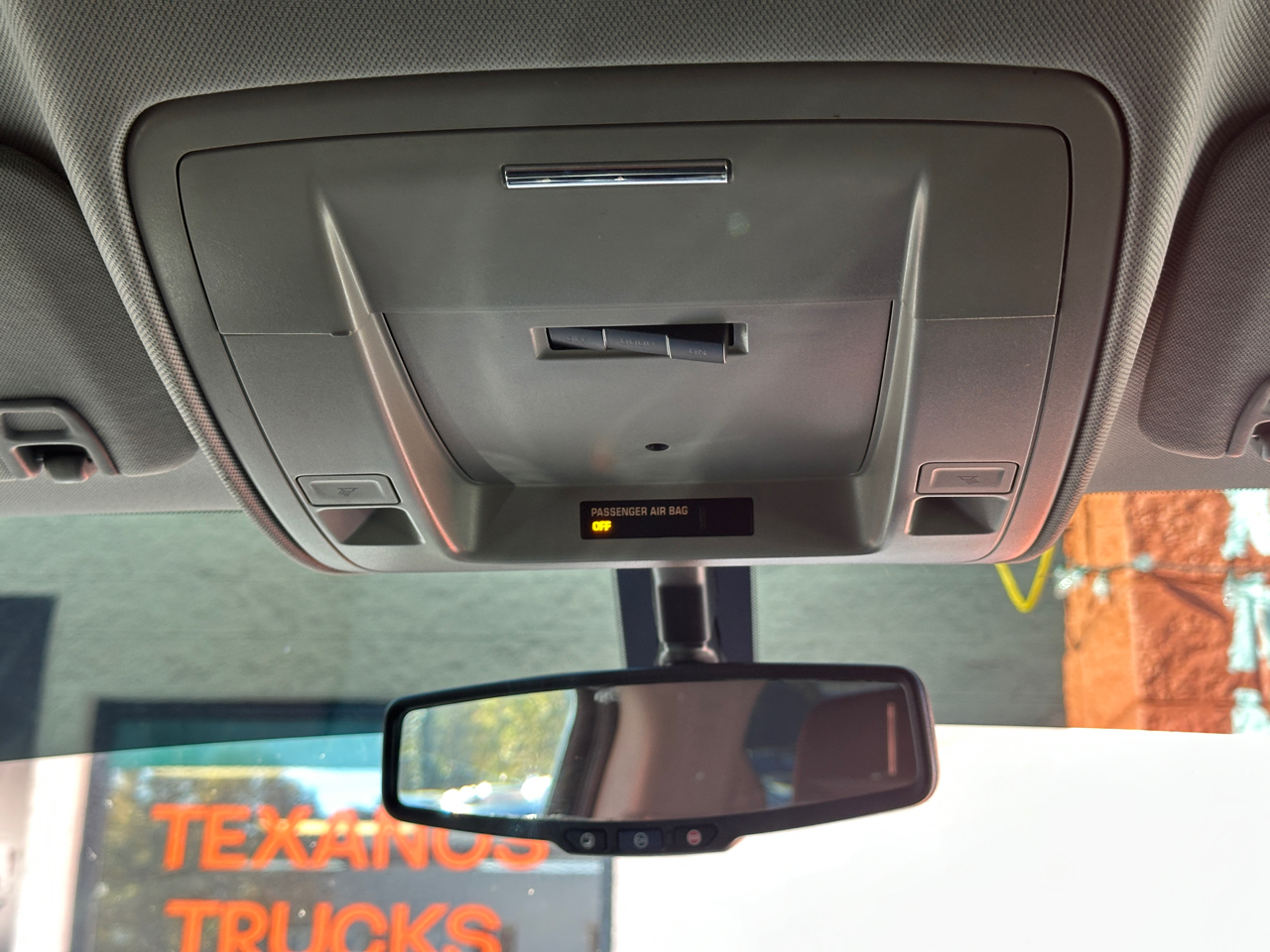 Chevrolet Silverado 1500 2WD Double Cab 143.5" LT w/1LT 2015