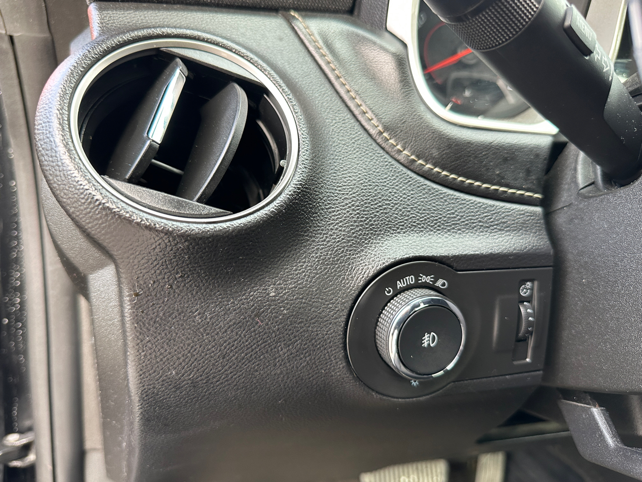 Chevrolet Camaro 2dr Cpe LT w/1LT 2015