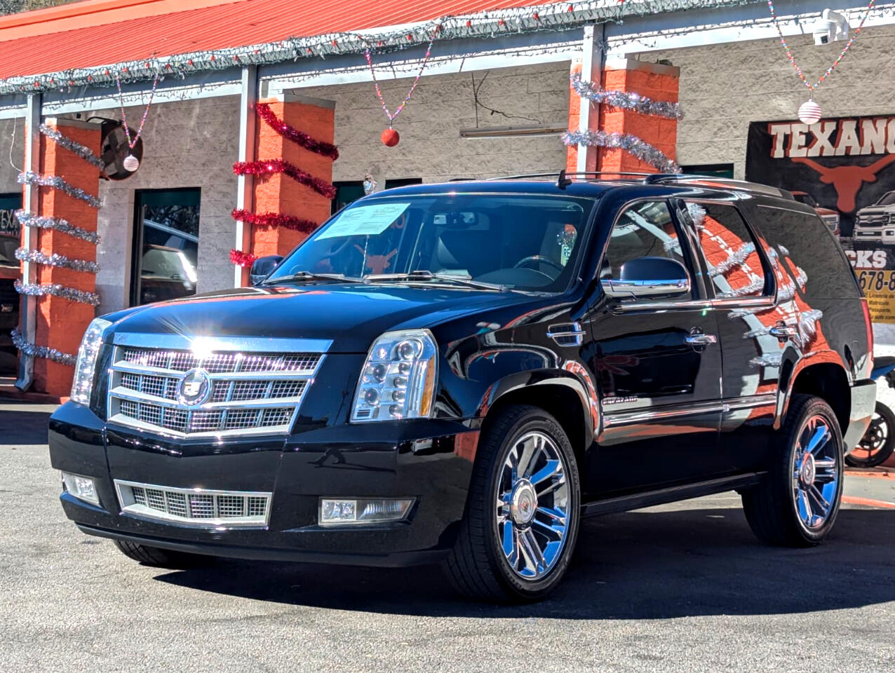 Cadillac Escalade AWD 4dr Platinum Edition 2012