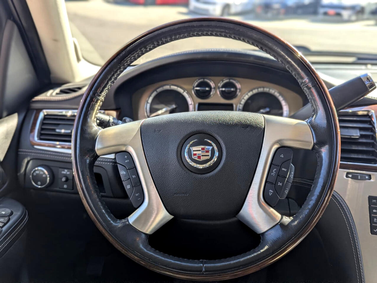 Cadillac Escalade AWD 4dr Platinum Edition 2012