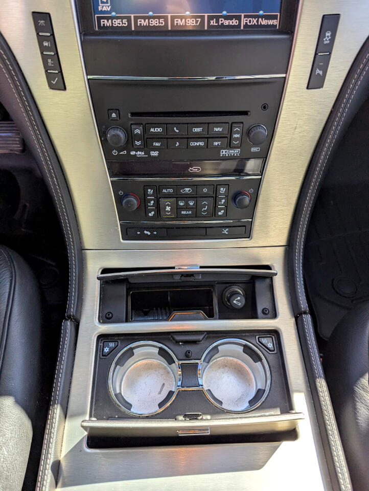 Cadillac Escalade AWD 4dr Platinum Edition 2012