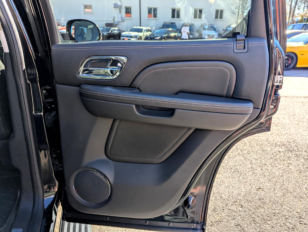 Cadillac Escalade AWD 4dr Platinum Edition 2012