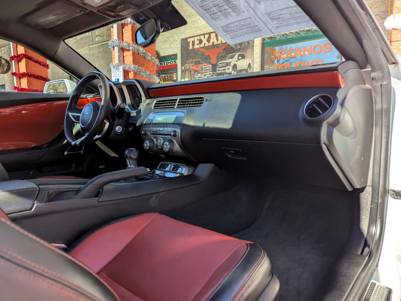 Chevrolet Camaro 2dr Cpe 2SS 2011